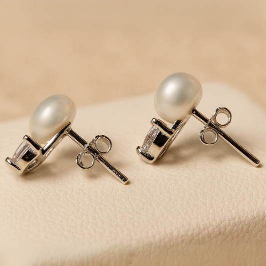 Silver Luminous Pearl Earrings