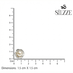 Silver Pearl Elegant Flower Studs earrings