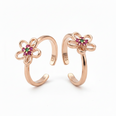 Rose Gold Bloom Flower Toe Ring