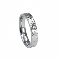 Silver Hammered Texture Daisy Band For Her