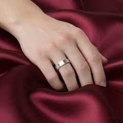 Silver Vintage engraved Hammer pattern Band ring