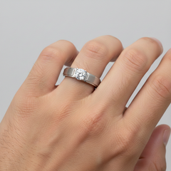 925-Sterling Silver Brilliant-Cut Solitaire Signet Ring for Him