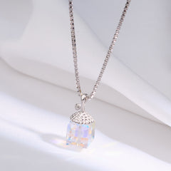 Clear 925 silver crystal pendent for women.