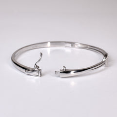 Silver Chic Pave Nautical Hook Bracelet For Her