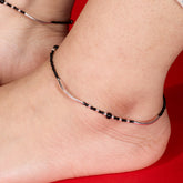 Silver Modern & stylish Black beads Anklet for her