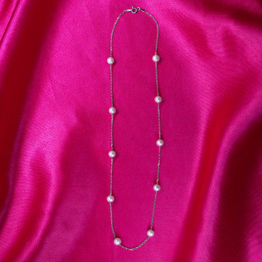 Silver Round Pearl Delicate Chain for her