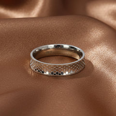 Silver Men's Modern Honeycomb Design Band