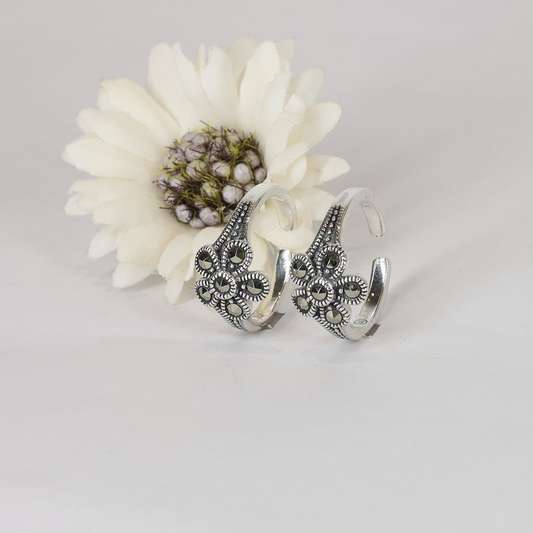 Silver Vintage marcasite Oxidised Toe ring