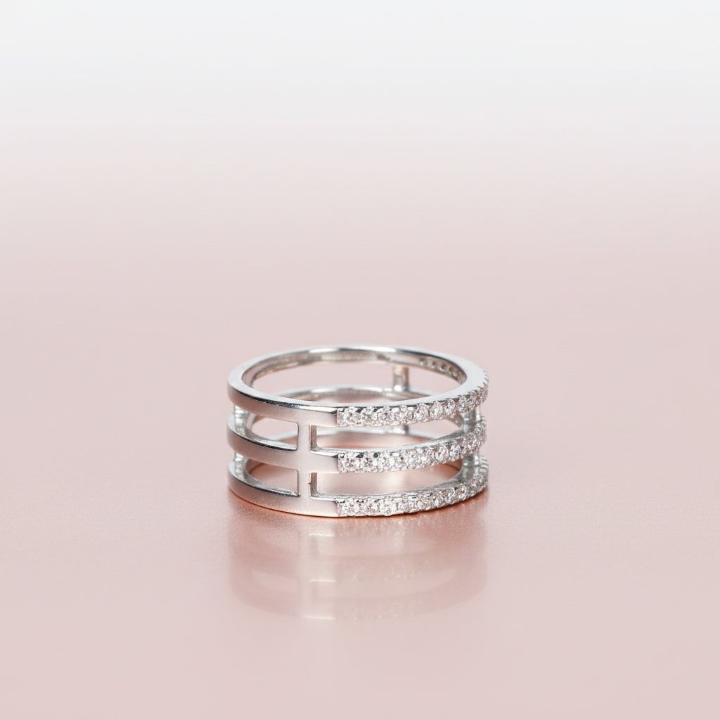 Silver Classic Trinity ring For Her