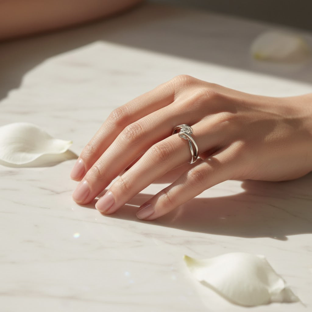 Silver Love Heart Illusion Adjustable solitaire ring for her