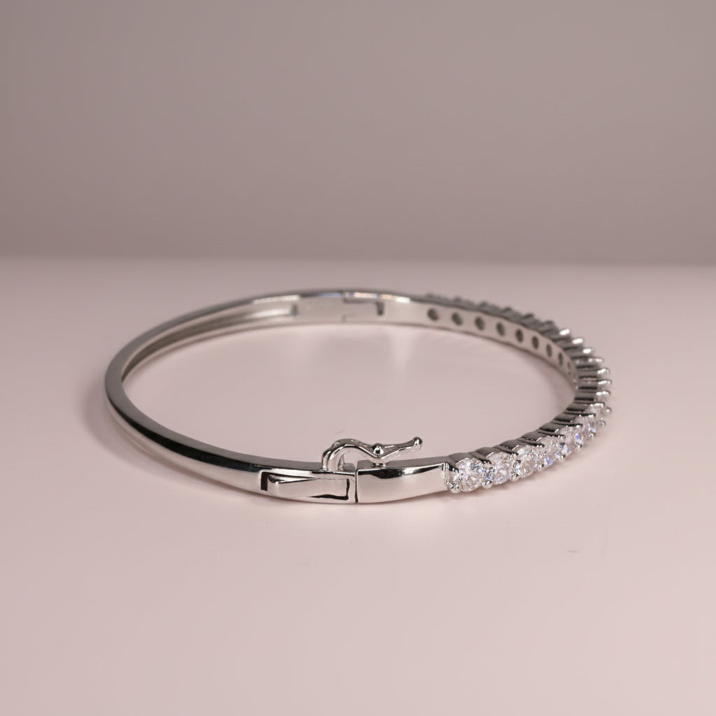 Silver Solitaire (cz) line Radiant Bracelet