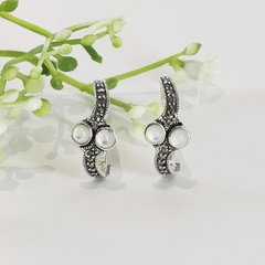 Silver Mother of pearl Oxidised Toe ring