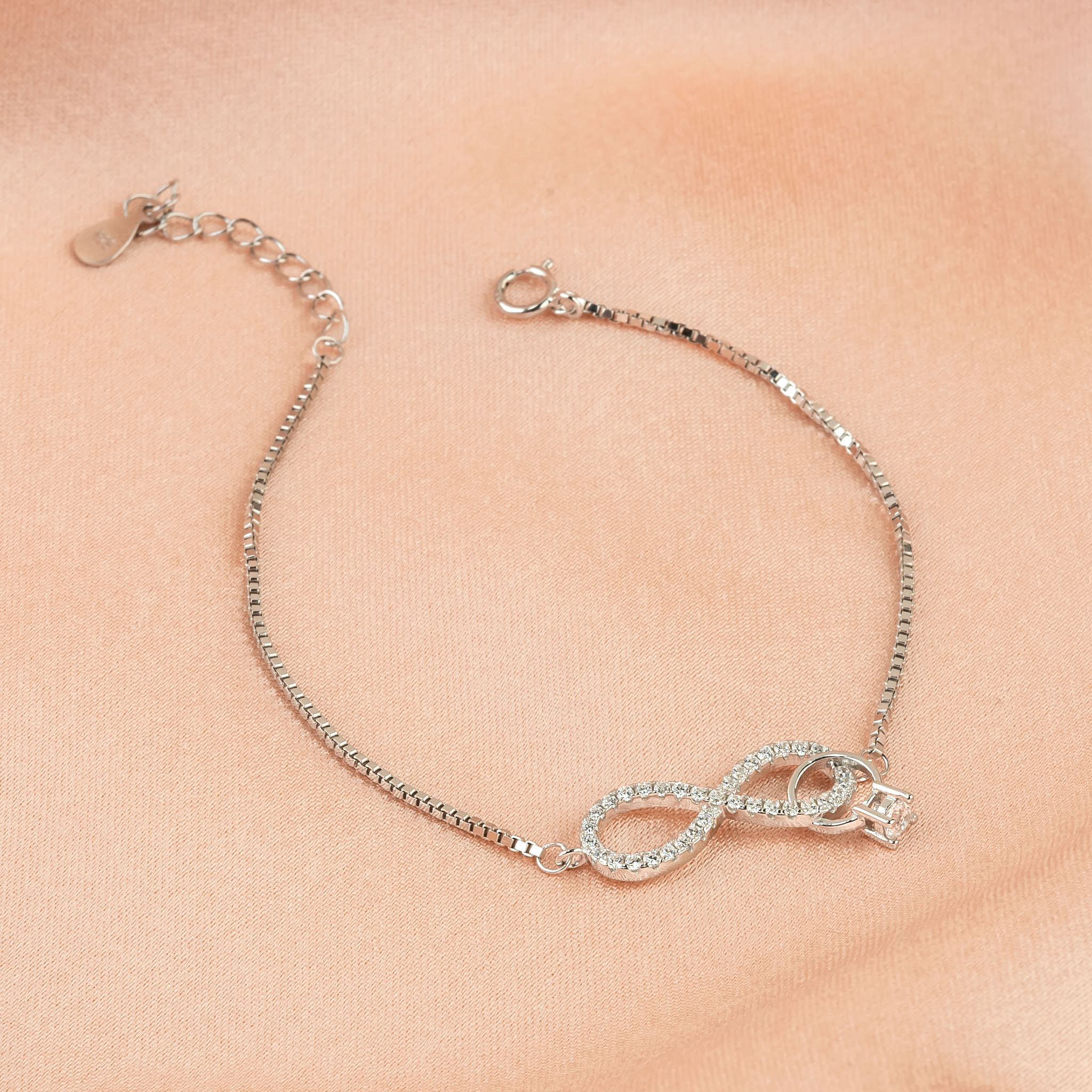 925 Silver Sparkling Infinity & Ring Charm Bracelet