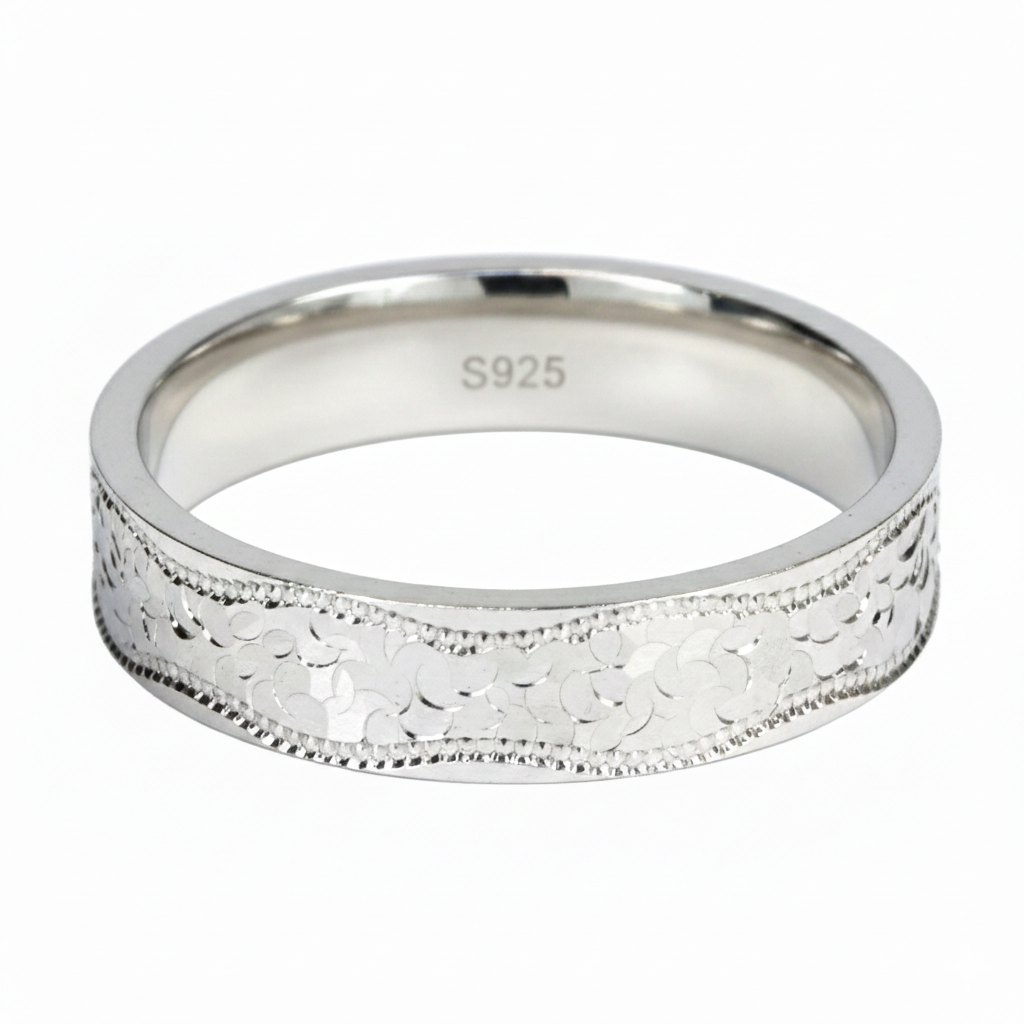 Silver Vintage engraved Hammer pattern Band ring