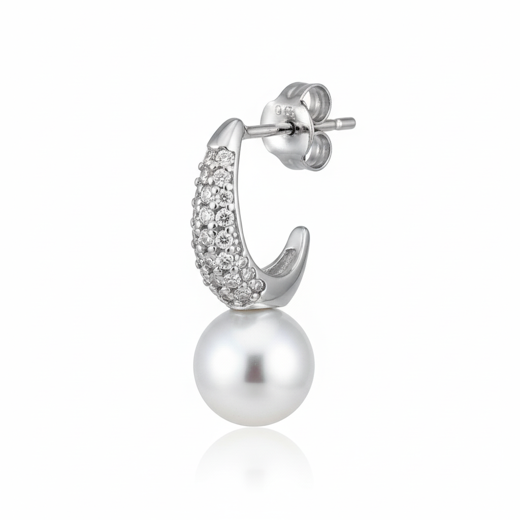 Silver Crescent shaped Pearl drop earrings in Bali pattern