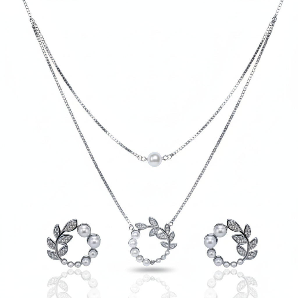 Silver Luminous Pearl Pendant Set