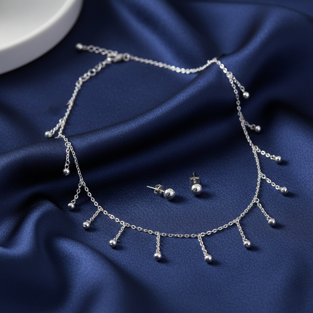 Silver Raindrop Dangle Necklace