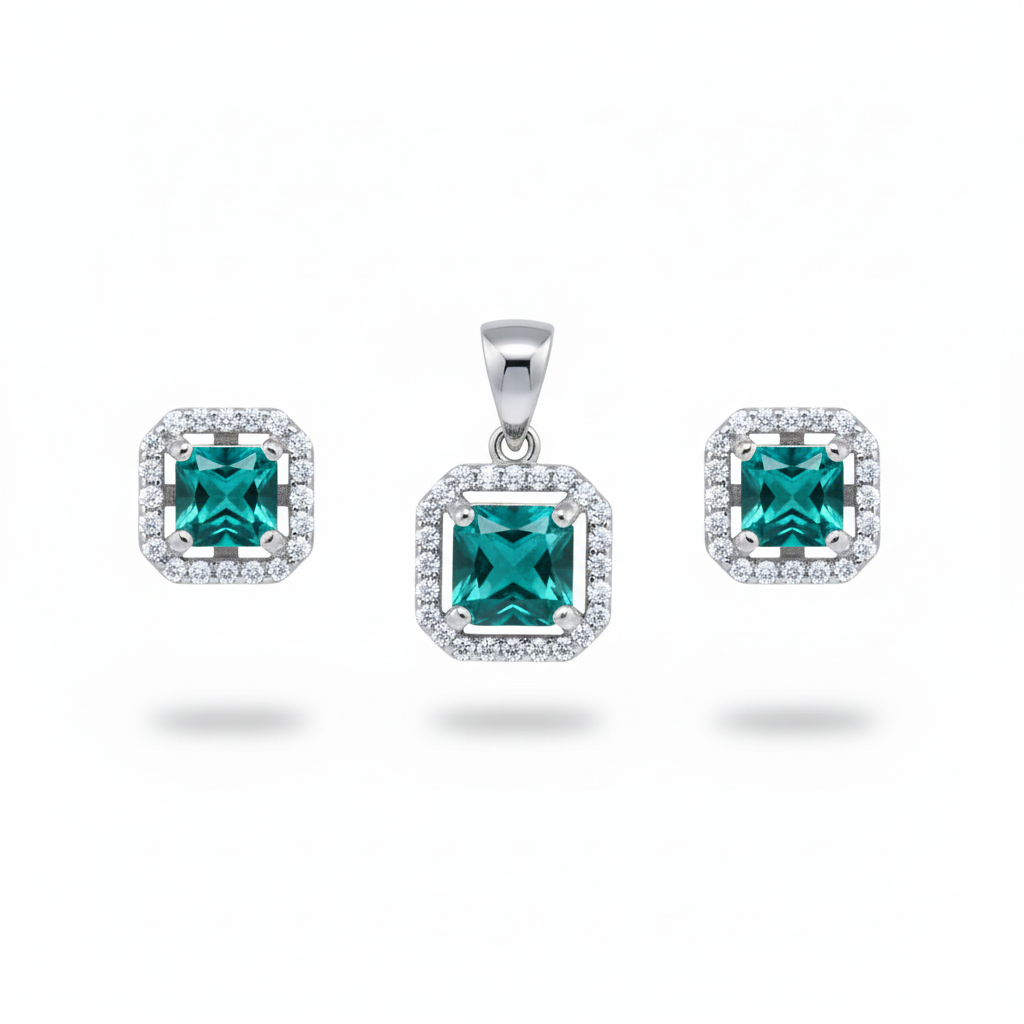 Silver Victorian royal Emerald green Pendant set