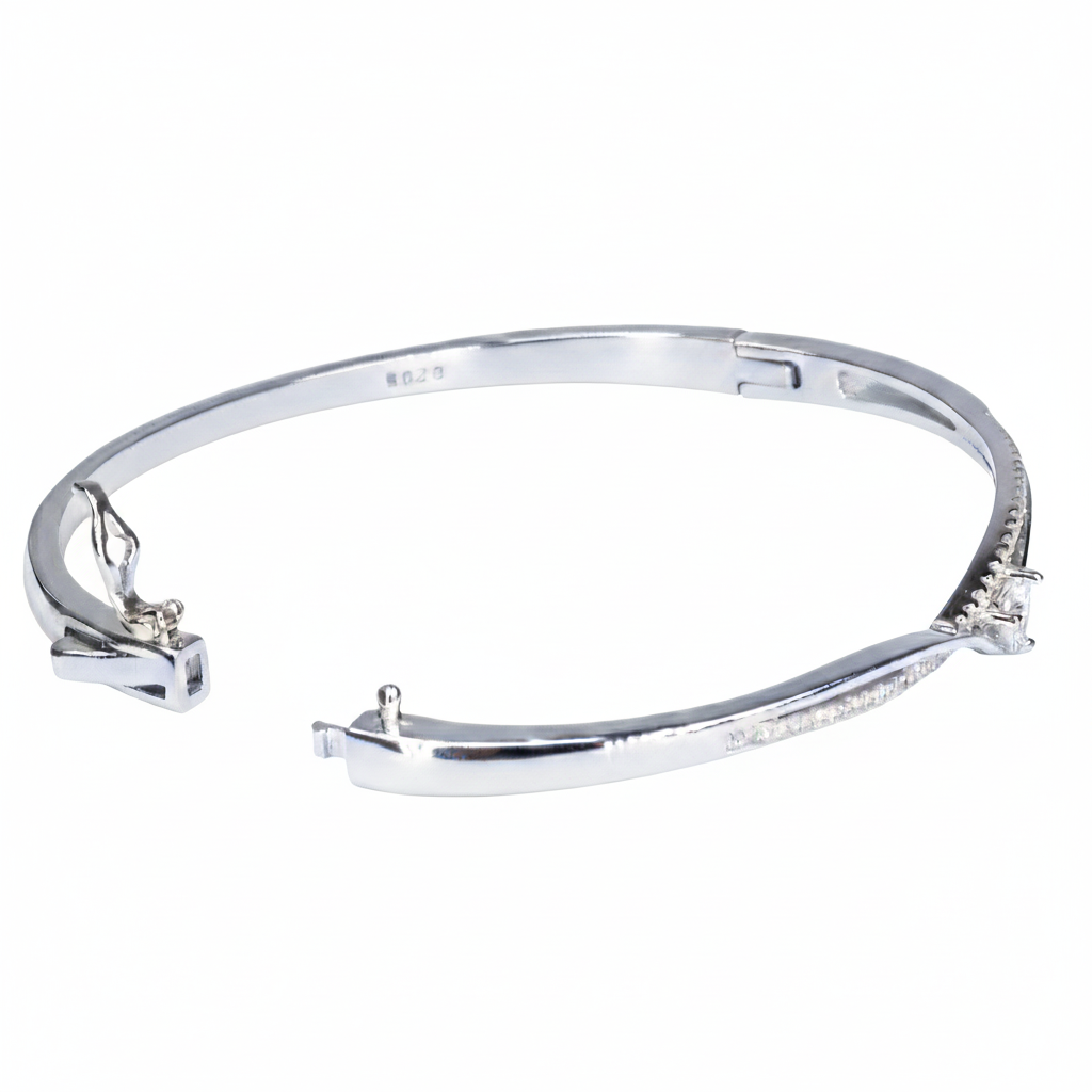 Silver Royal V-shaped Heart Bracelet for her