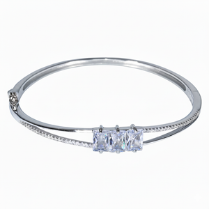 Silver Fine Trinity cut Bracelet for her