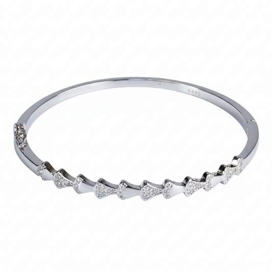 Silver Serpentine Style Bracelet for her
