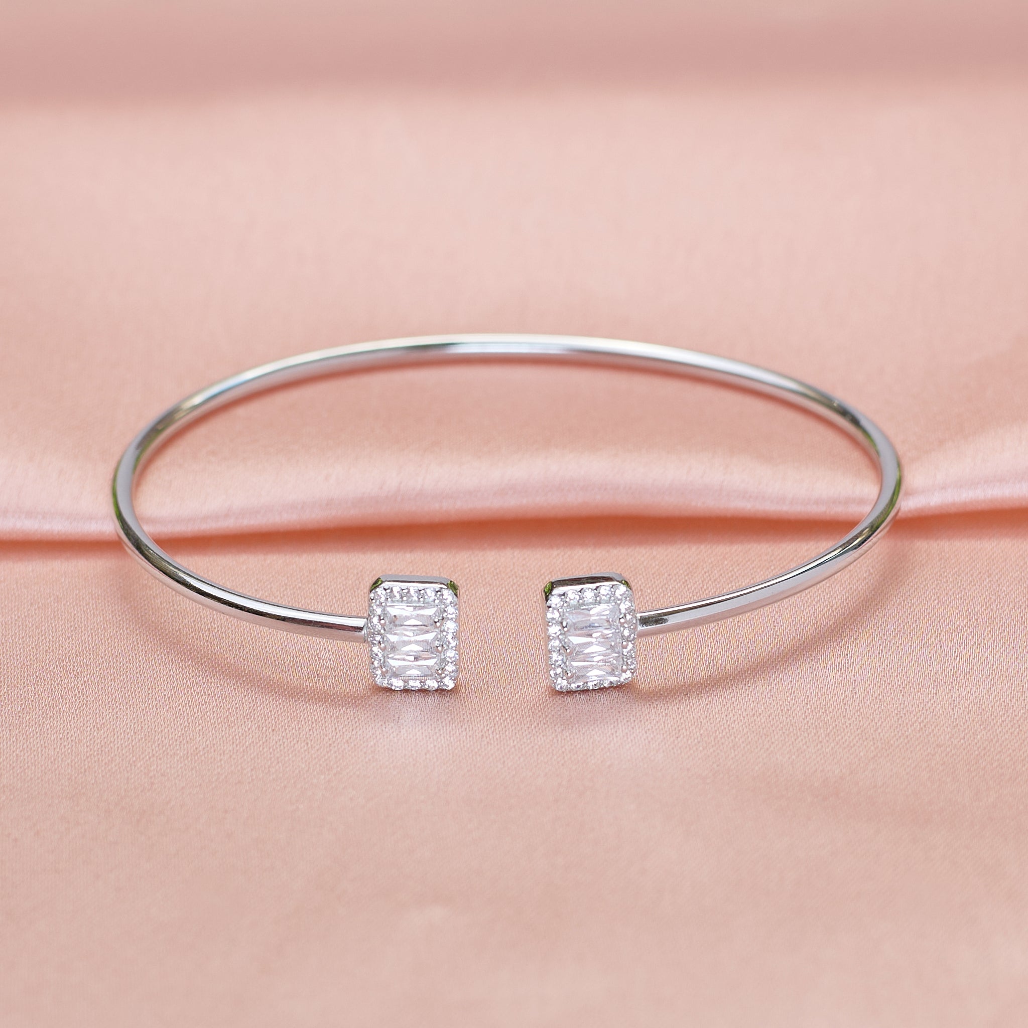 Silver White Baguette Cut Zircona Bracelet