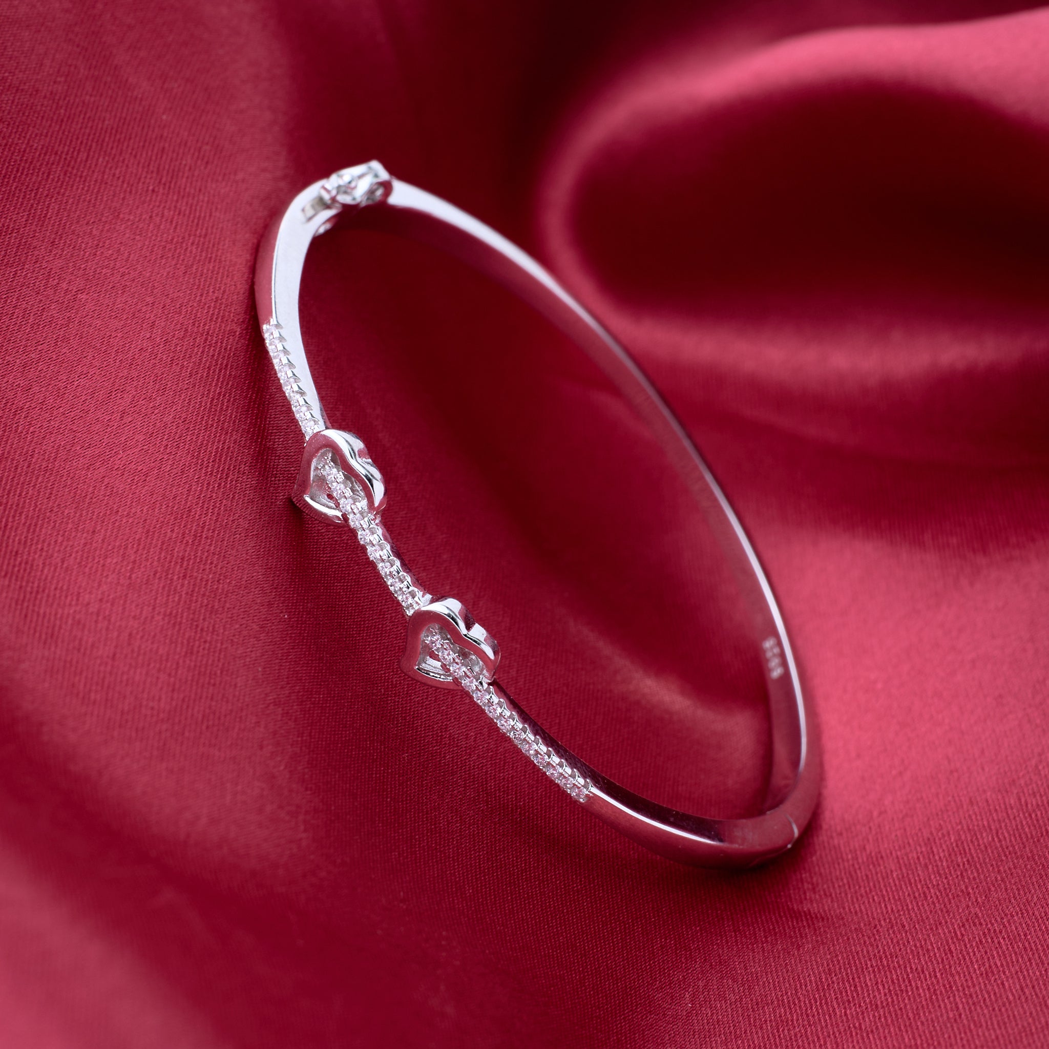 Silver Connecting Hearts Diamond Accent Bracelet