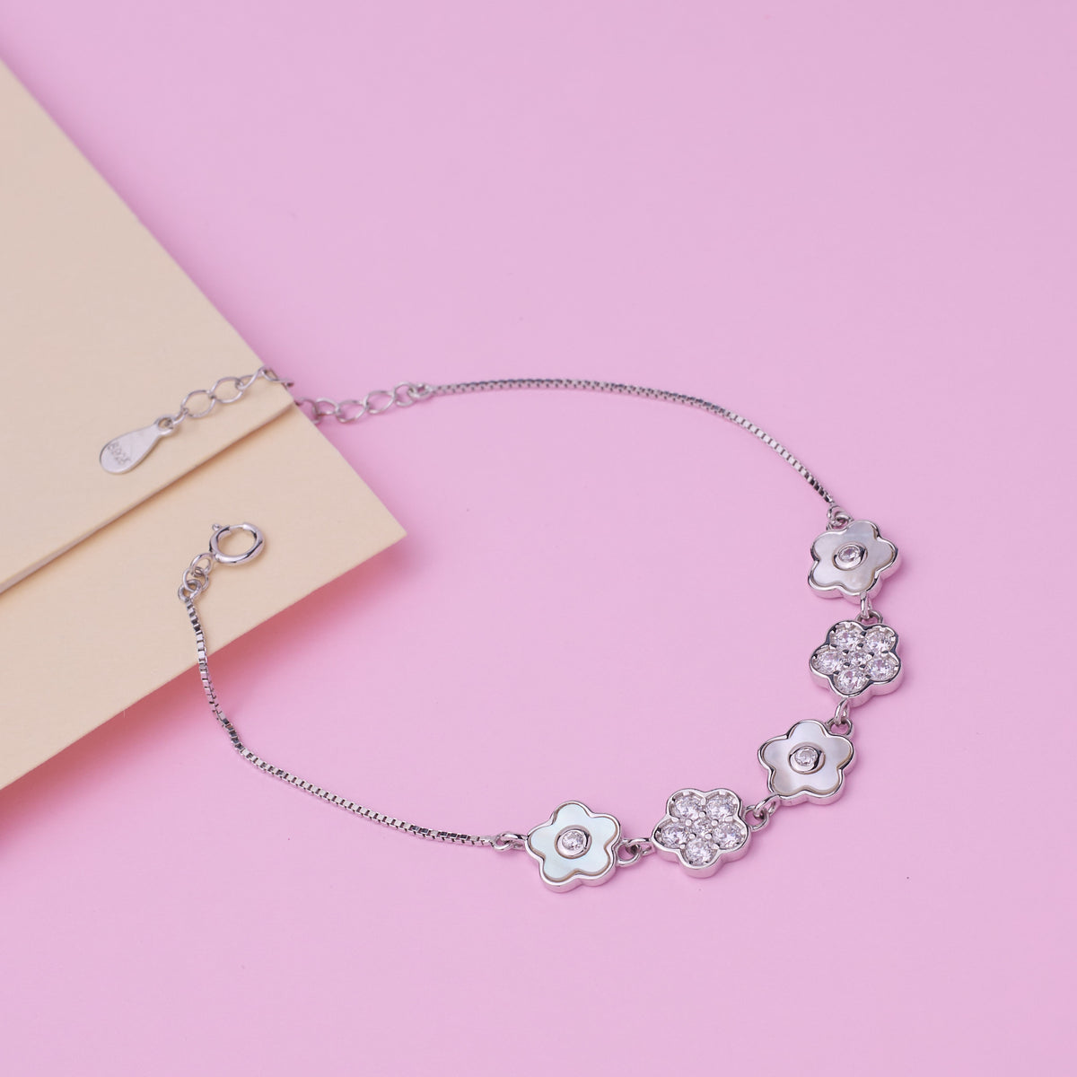 Silver Cute Flower Design Chain Bracelet With MOP & CZ Diamonds