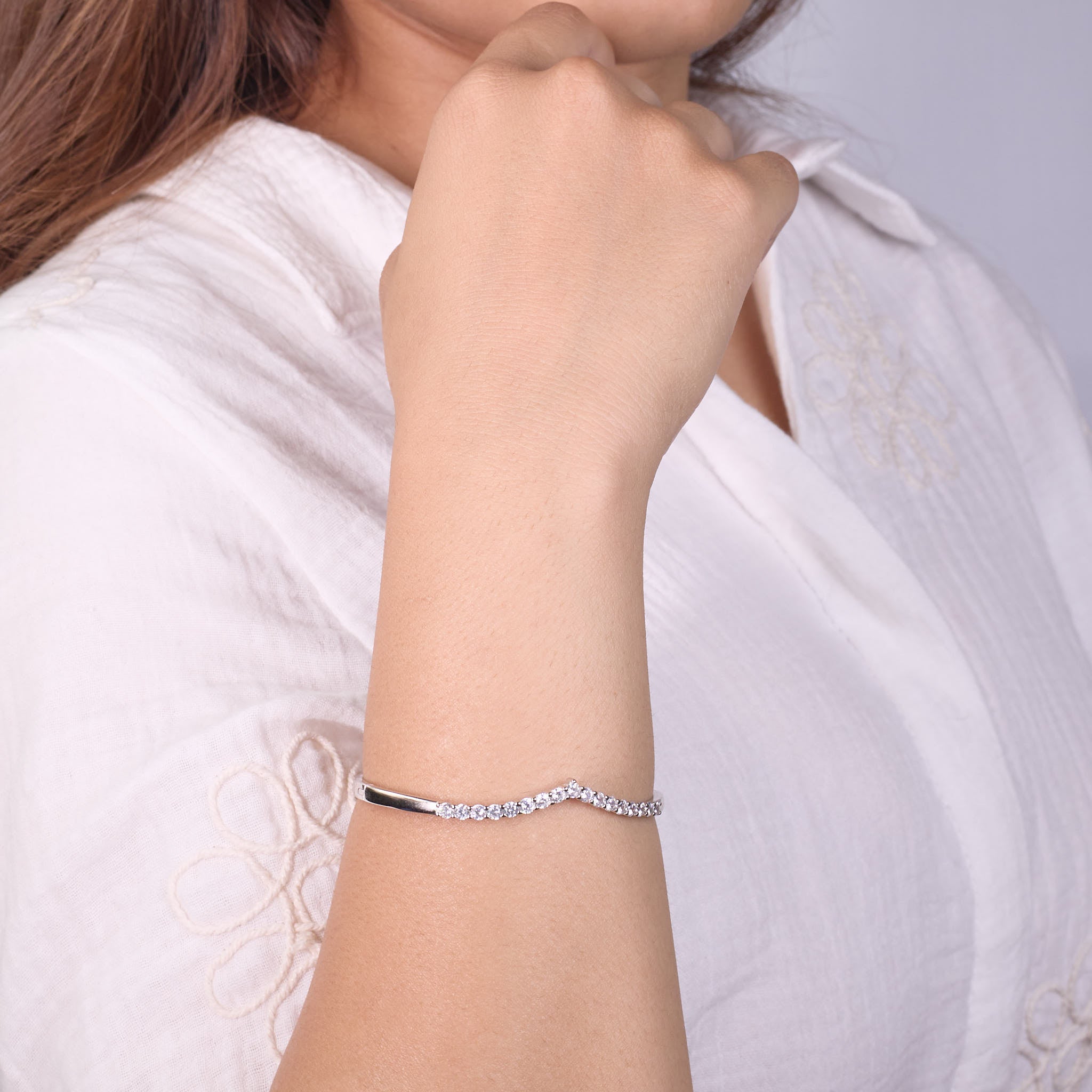 Silver V Shaped Elegant Stone Bracelet
