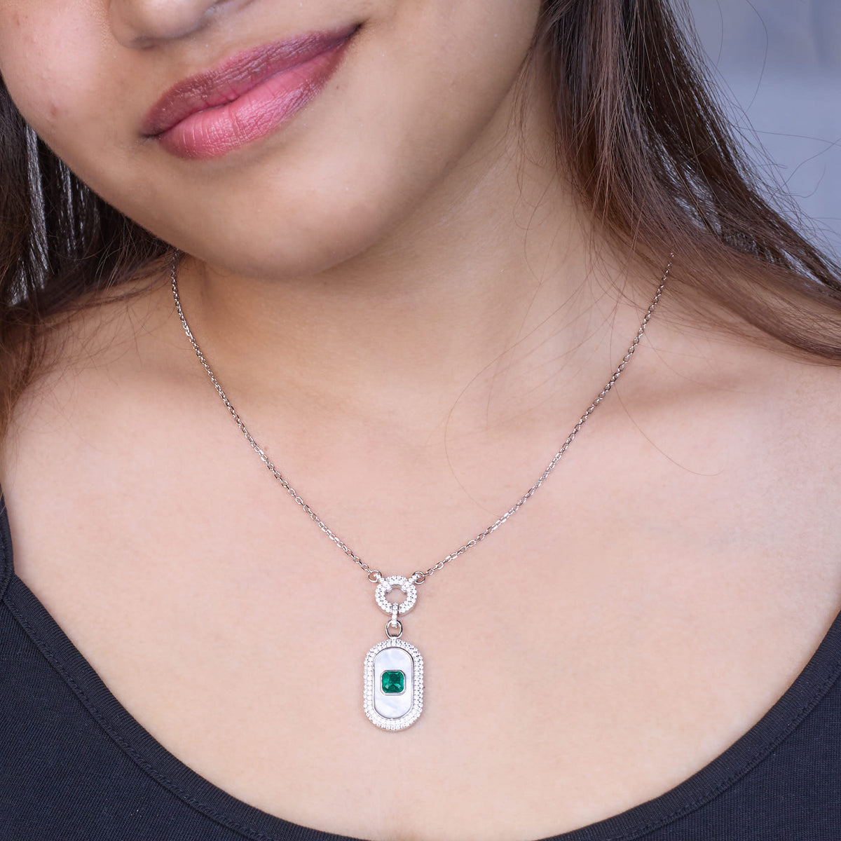 Silver Mother of Pearl Halo Pendant