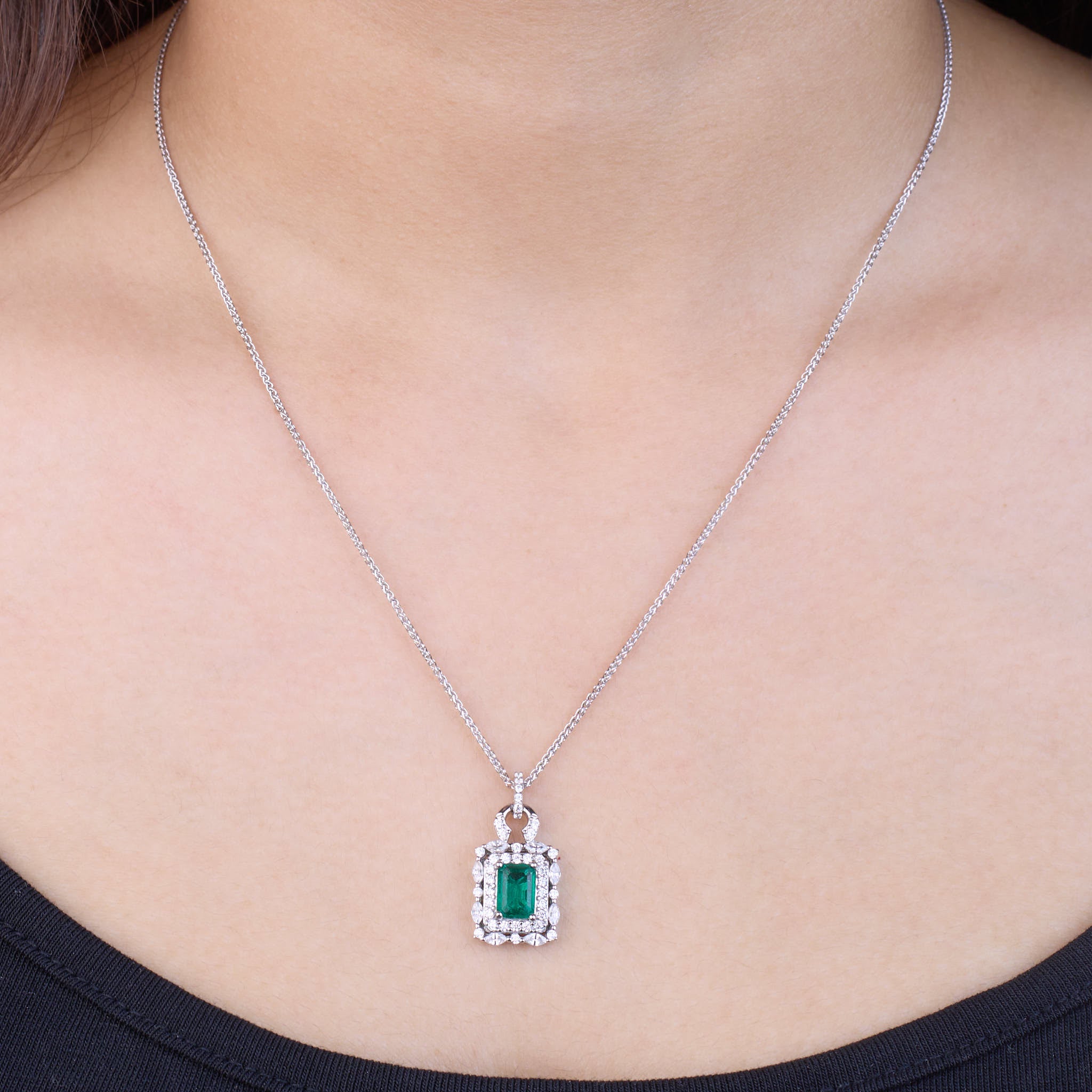 Silver Fiery Halo Green Pendant
