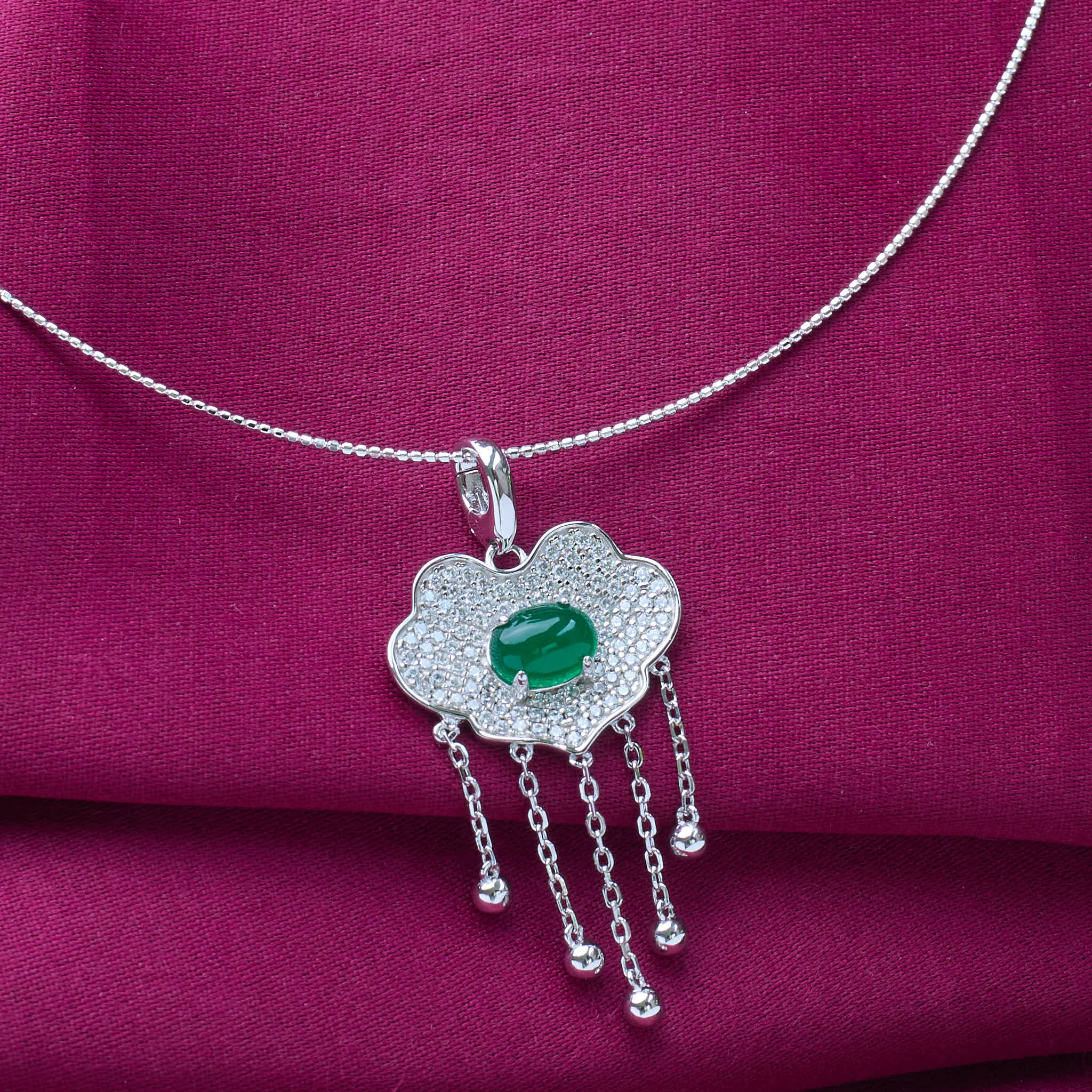 Pure 925 silver necklace with cloud shaped pendant and green stone with omega chain 