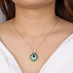 Silver Exquisite Malachite Green Pendant