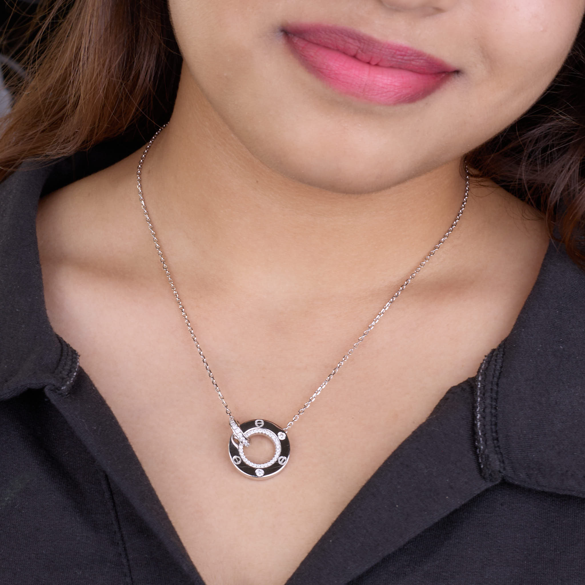 Silver Screw Detail Circle Pendant