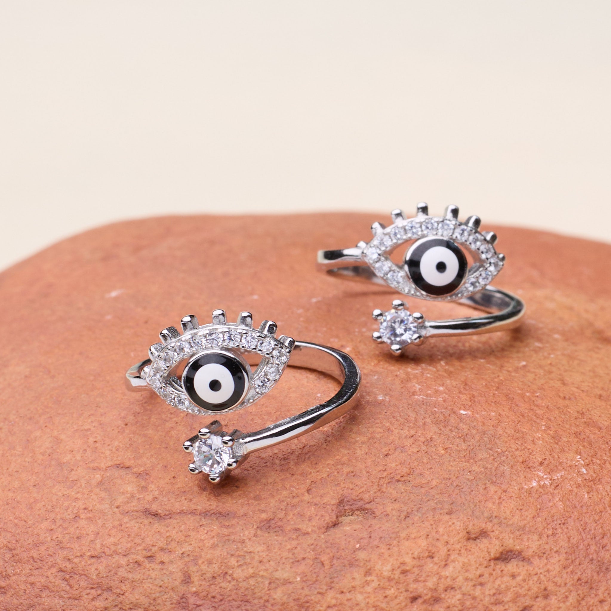 Silver Classic Evil Eye Shield Toe Ring for Her