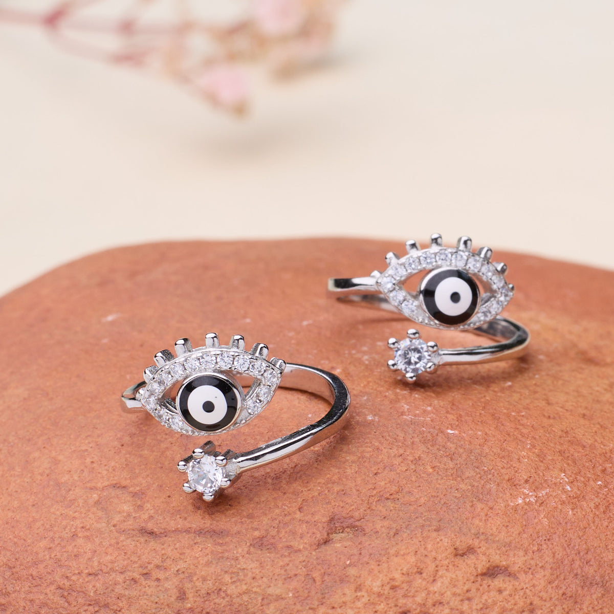 Silver Classic Evil Eye Shield Toe Ring for Her