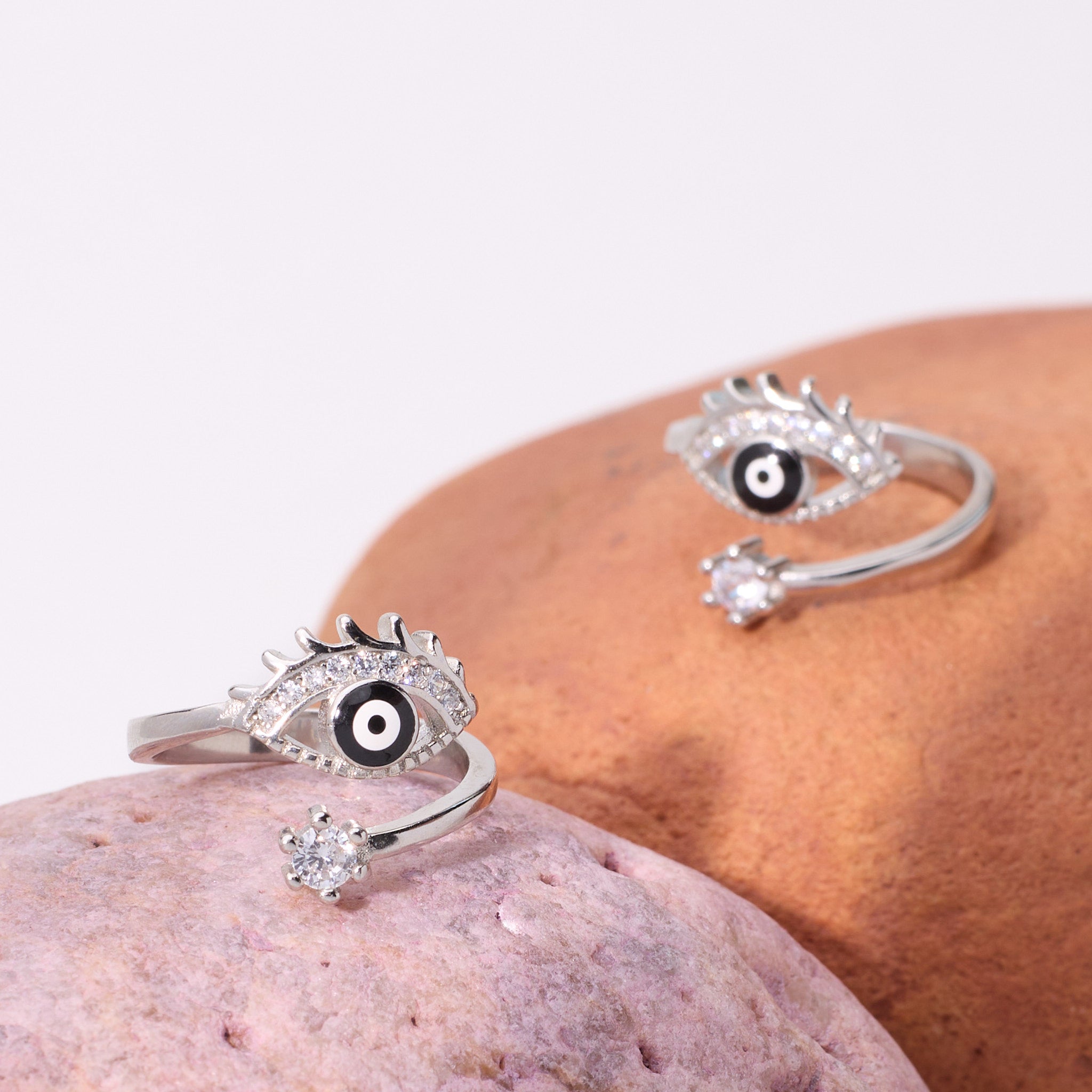 Silver Elegant Eyelashes Toe Ring For Her