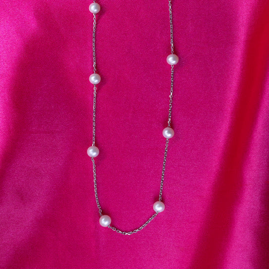 Silver Round Pearl Delicate Chain for her