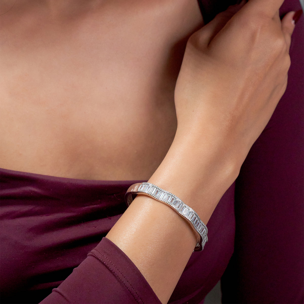 Silver The ethereal Waves Baguette Bracelet for her