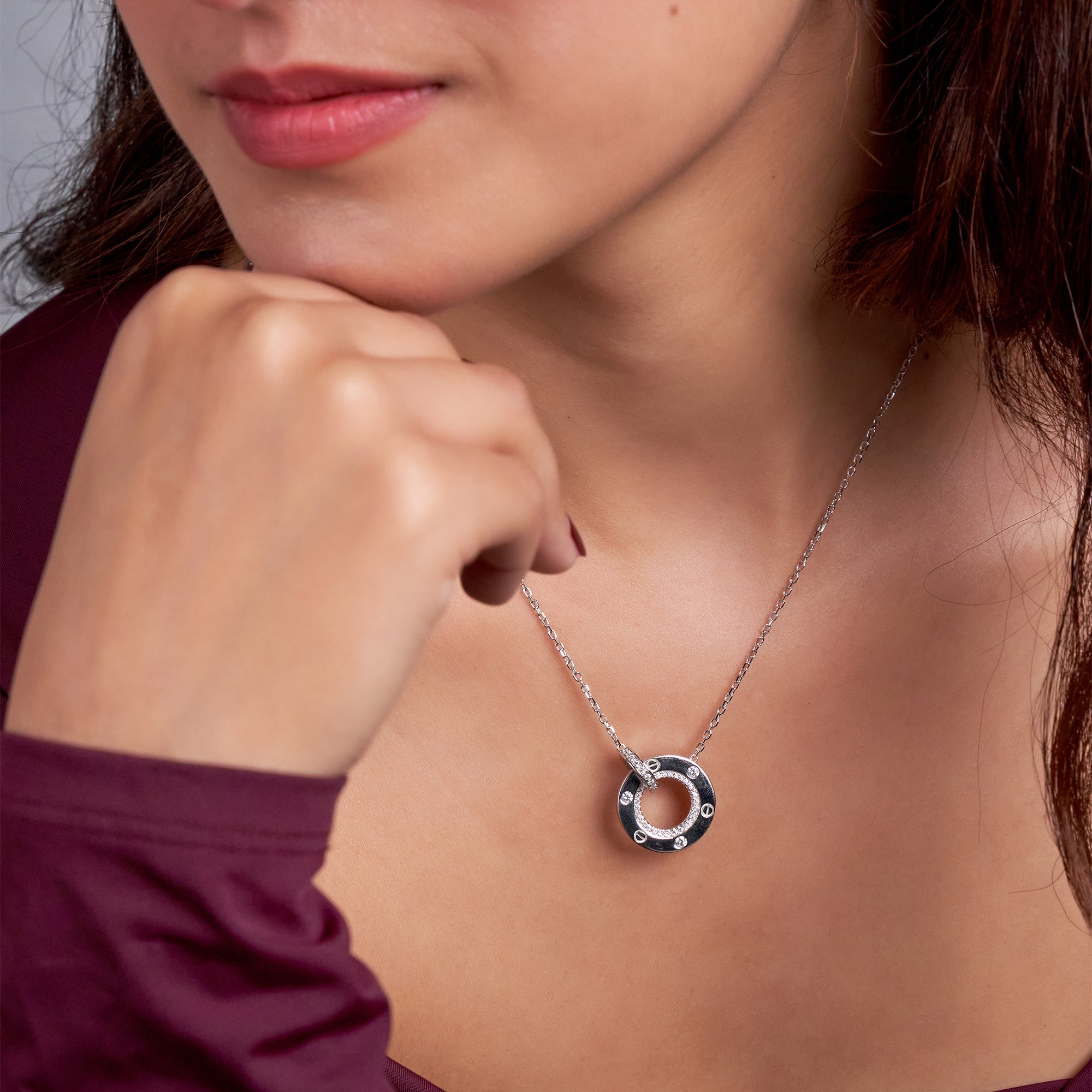 Silver Screw Detail Circle Pendant