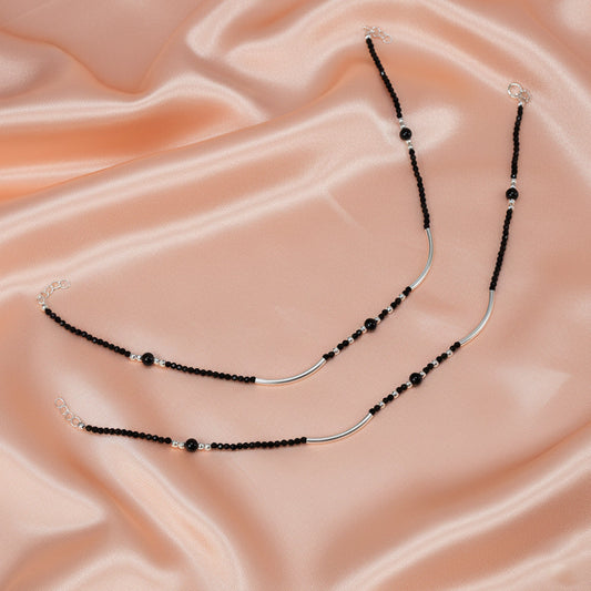 Silver Modern & stylish Black beads Anklet for her