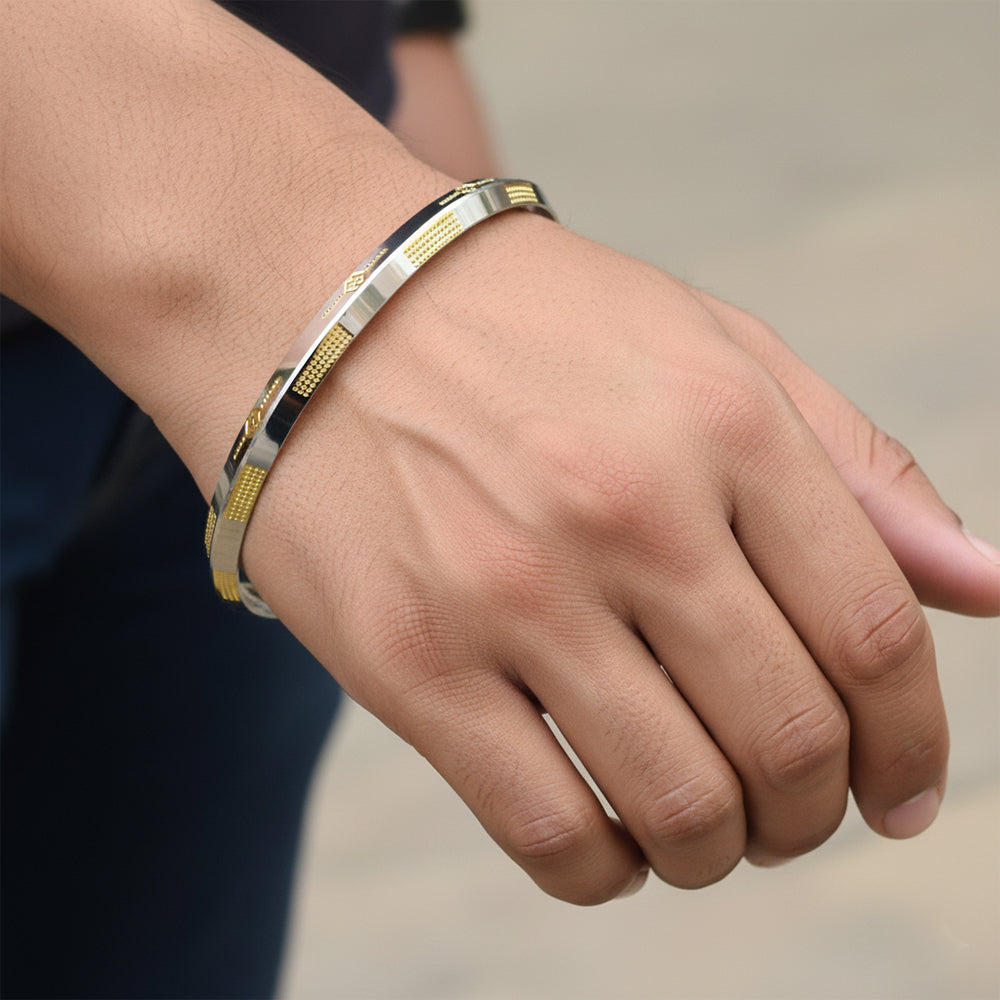 Silver Royal heritage Men's Bracelet in gold polish