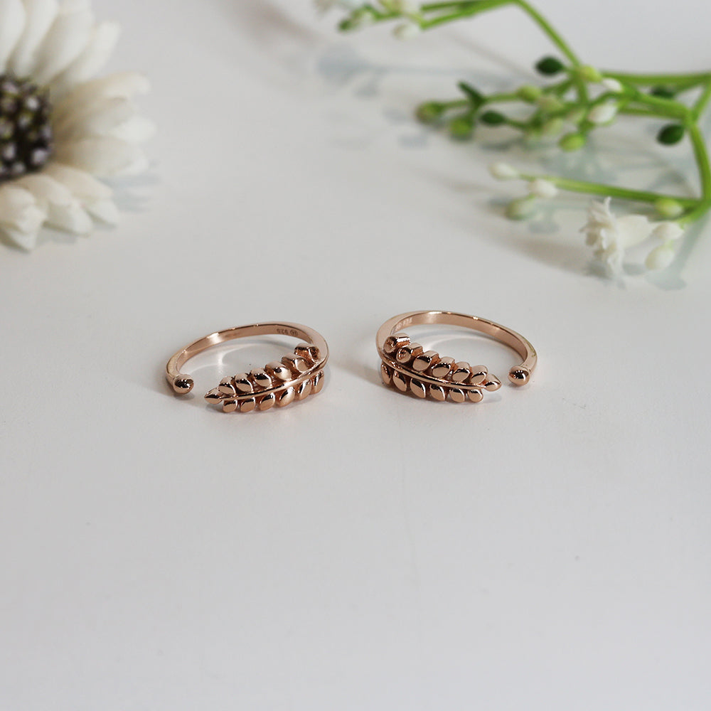 Rose Gold Leaf Toe Ring