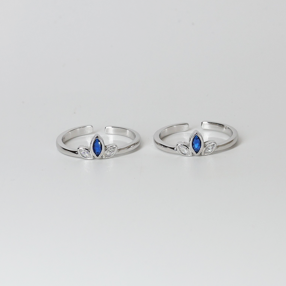 Silver Blue crown Toe ring